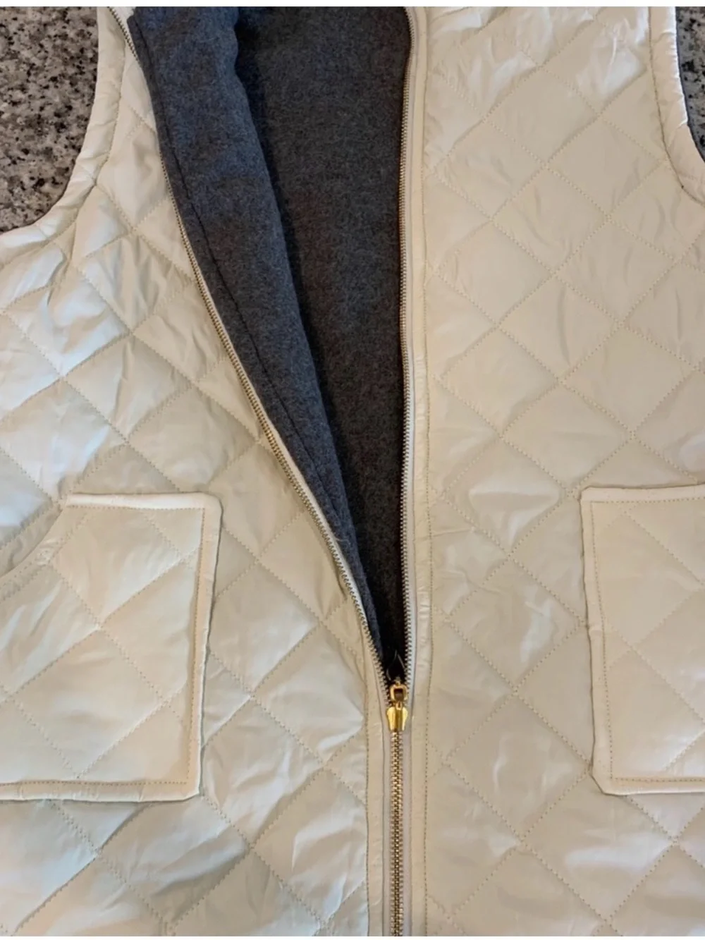 Classic Quilted Womens Vest Jacket - Cream - Picture 2 of 7